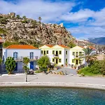 Mandraki Paradise Apartment *