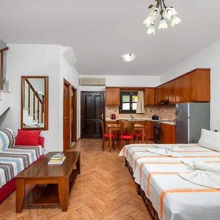 Mandraki Paradise Apartment Megisti