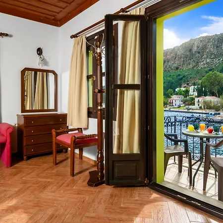Mandraki Paradise Apartament Meyísti