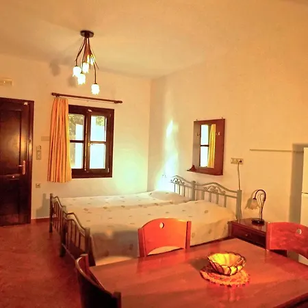 Lägenhet Mandraki Paradise Meyísti