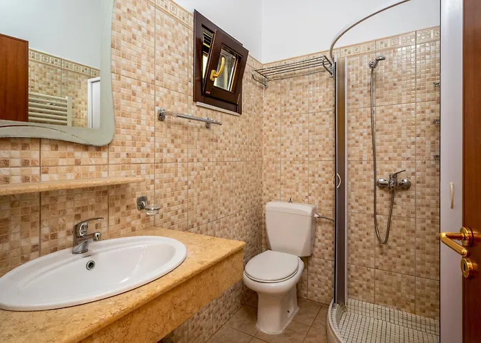 Mandraki Paradise شقة