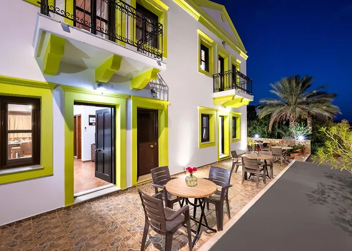 Mandraki Paradise ماغيستي