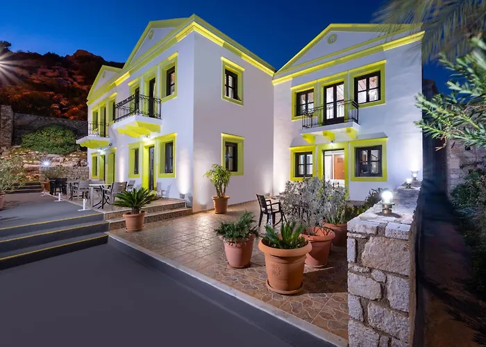 Mandraki Paradise ماغيستي